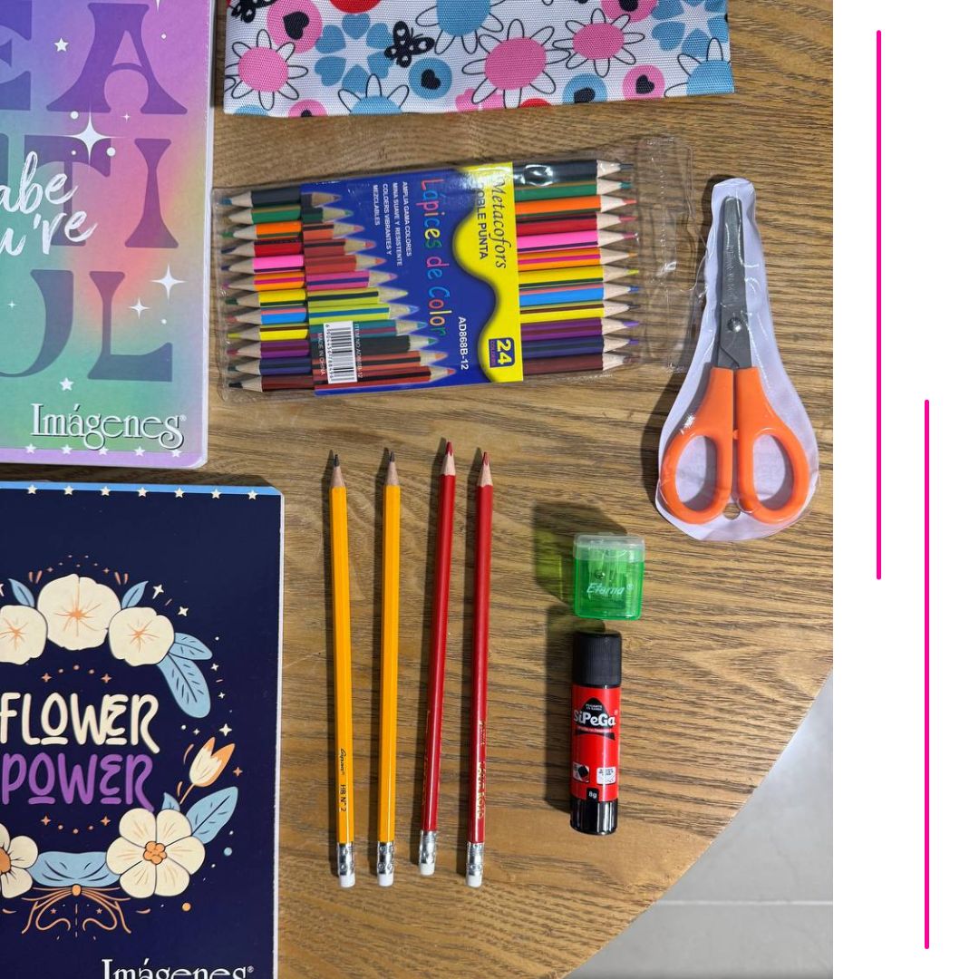 KIT ESCOLAR COMPLETO DE ALTA CALIDAD DE 20 ARTICULOS